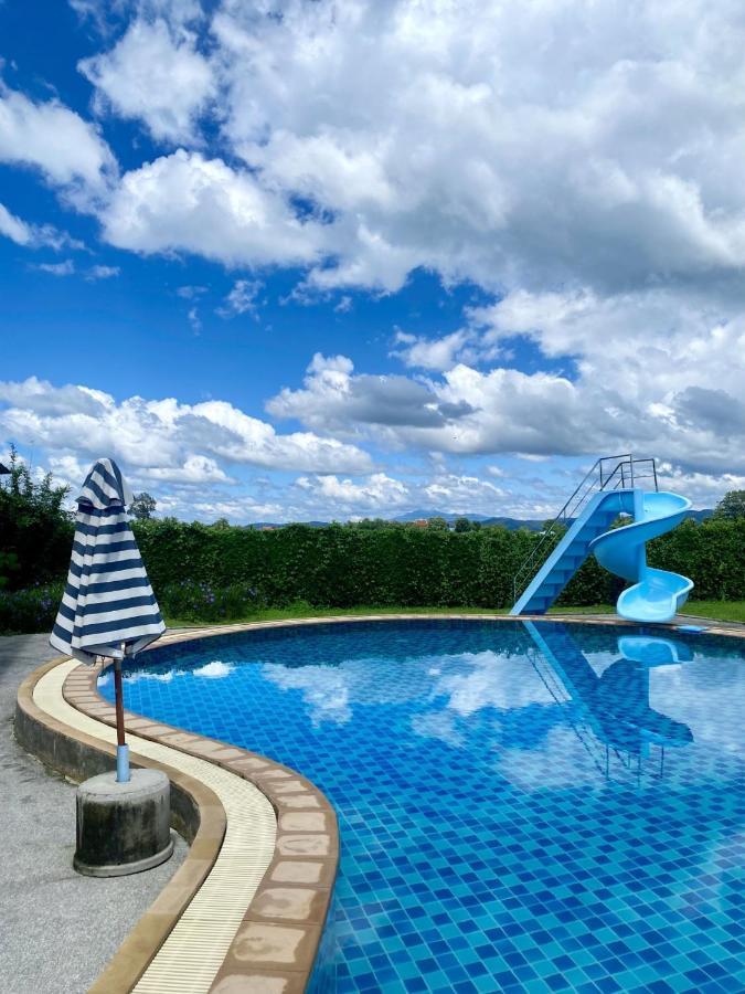 Maerim Villa&pool *