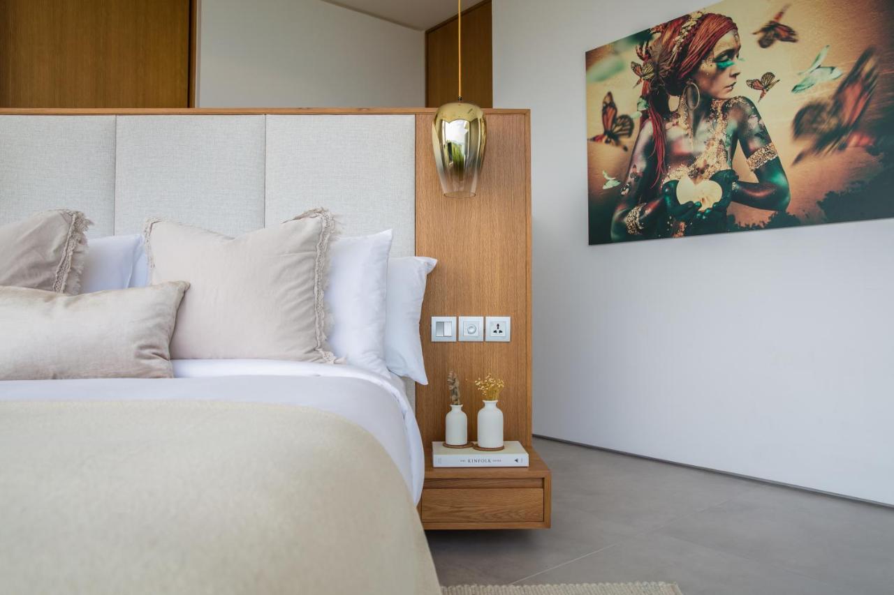 Amylia Ruby, Excellence, World-class Seaview