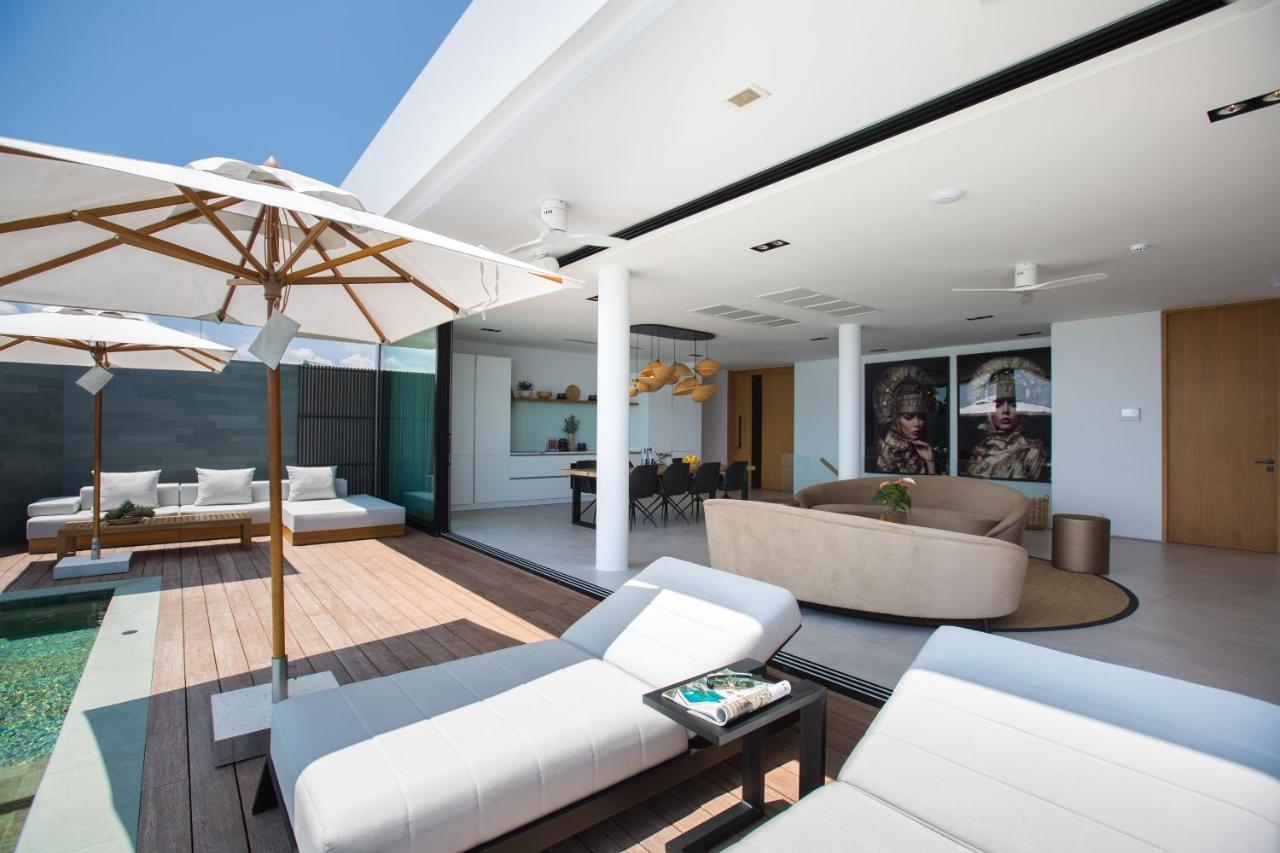 Amylia Ruby, Excellence, World-class Seaview