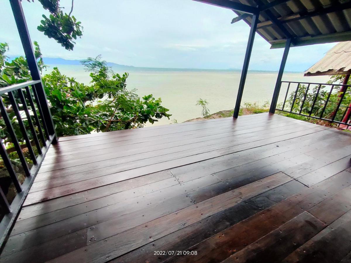 Golden Beach Koh Phangan 2*