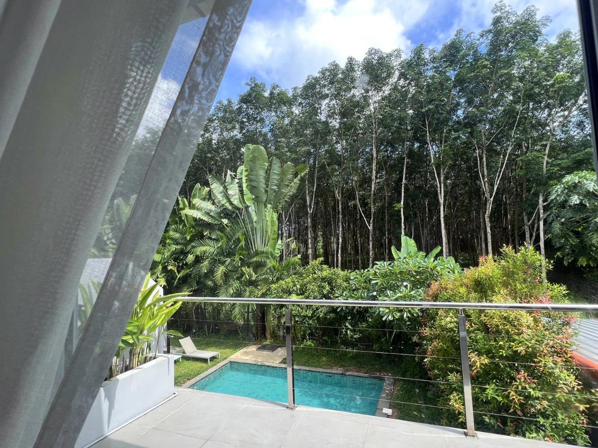 Isara * Khao Lak