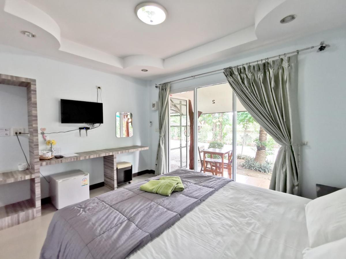 Resort Plook-ngern ปลูกเงินรีสอร์ท Nong Bun Mak