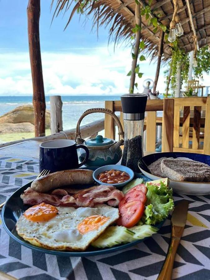 Secret Place And Restaurant Hotel