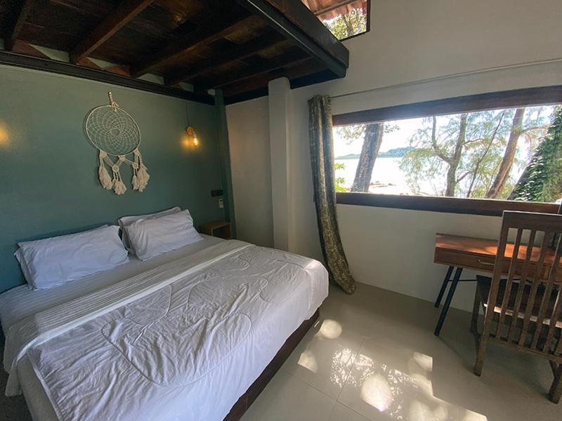 Resort Chomjan Koh Phayam