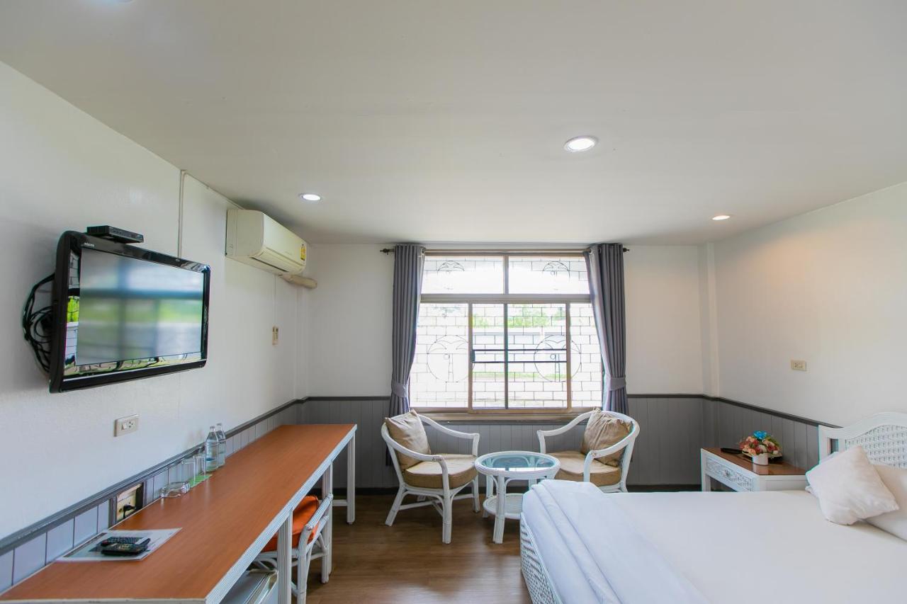 Hotel The Mercy Chumphon