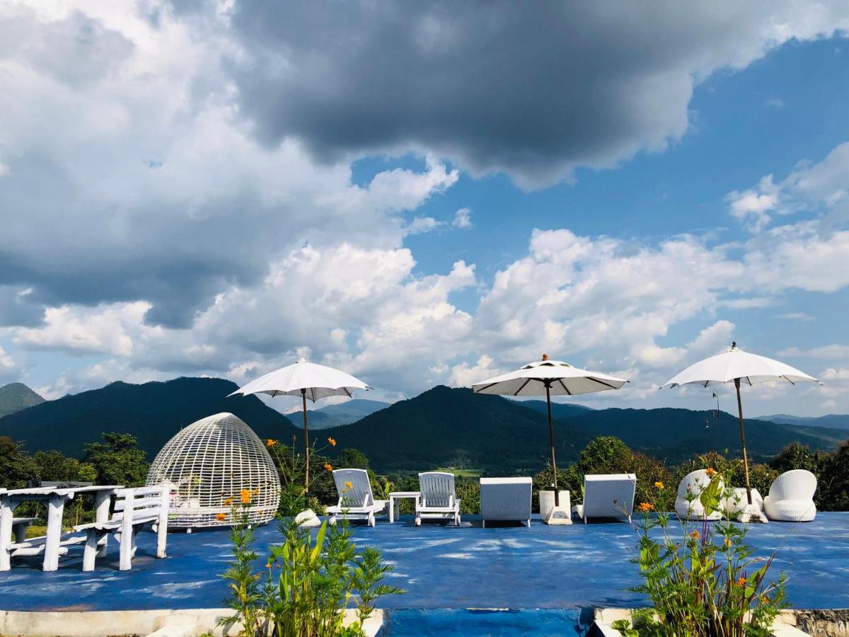 Resort E-outfitting 3*