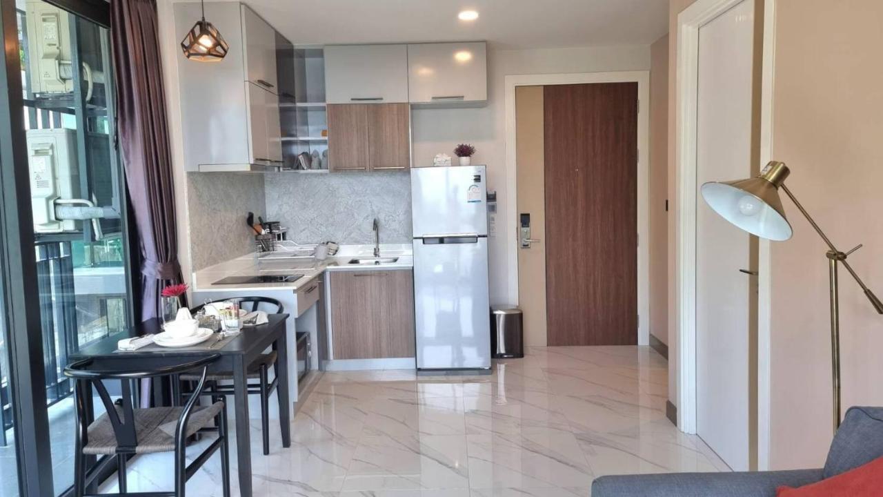 Apartment 100 Sea View 1br 300m Walking To