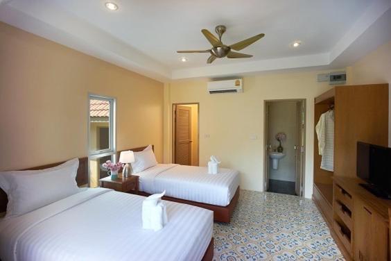 Hotel Blanca And Restaurant Chao Lao Beach