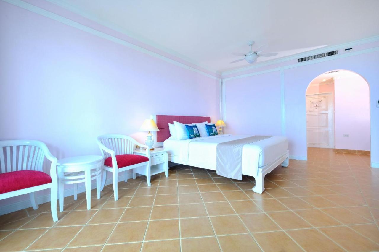 Andaman Hotel, Phuket Resort