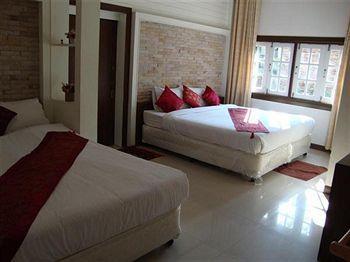 Plumeria And Hideaway Resort