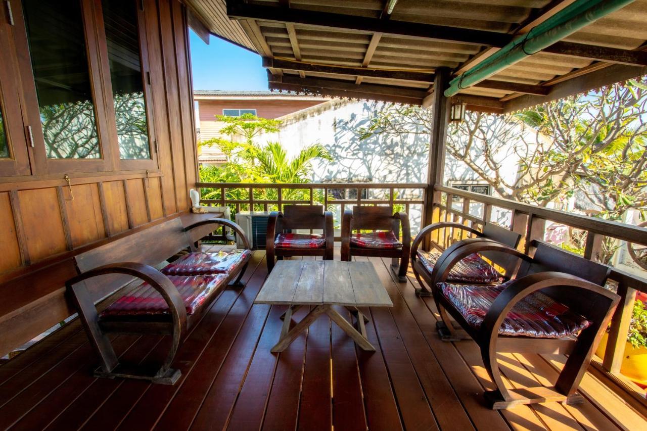 Seesea Thai Wooden House On Beachfront Guest house Prachuap Khiri Khan