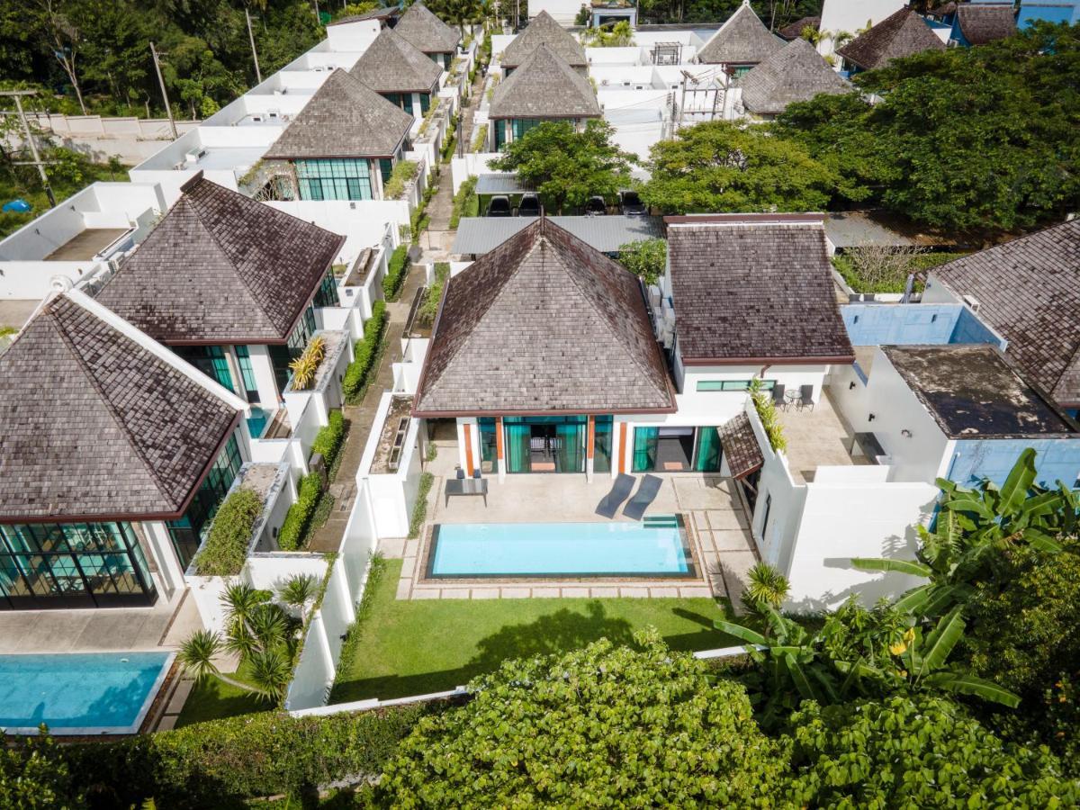 Bangtao Laguna Villa: Poolside Luxury With Smart Tv Pousada Praia de Bang Tao