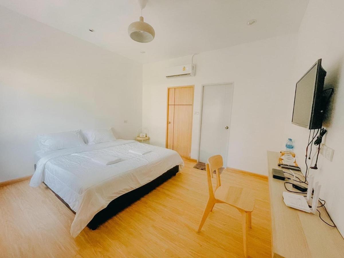 Sea Bear ซีแบร์รีสอร์ต Resort *