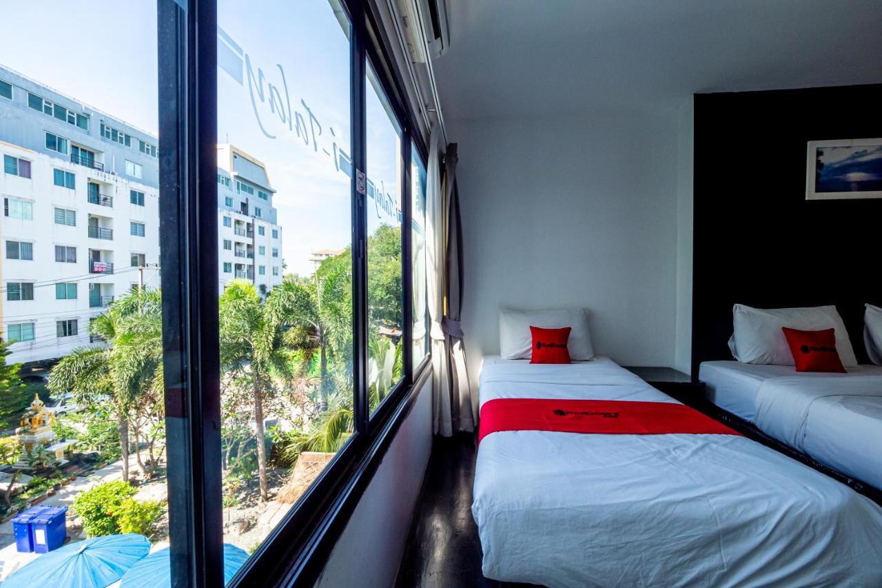 Hotel Reddoorz I-talay Pattaya