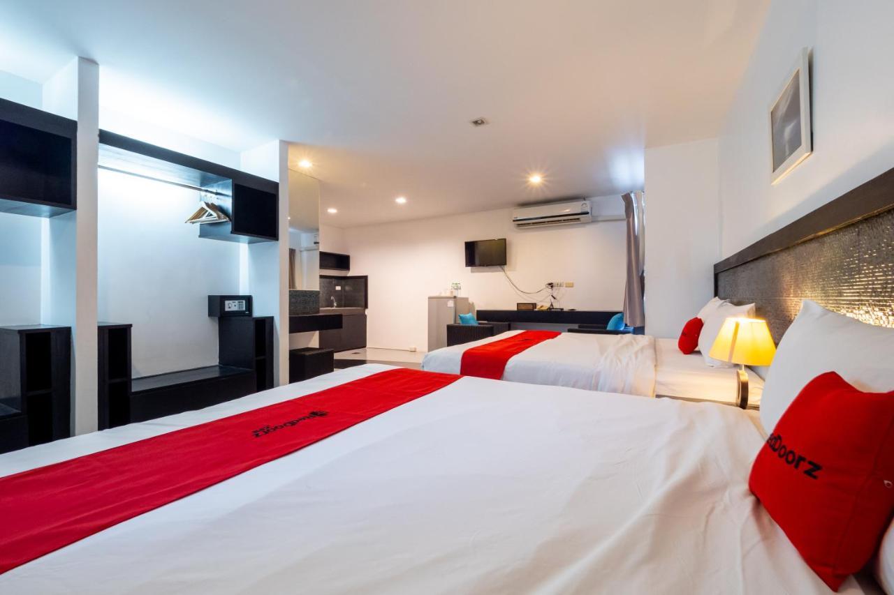 Reddoorz I-talay
