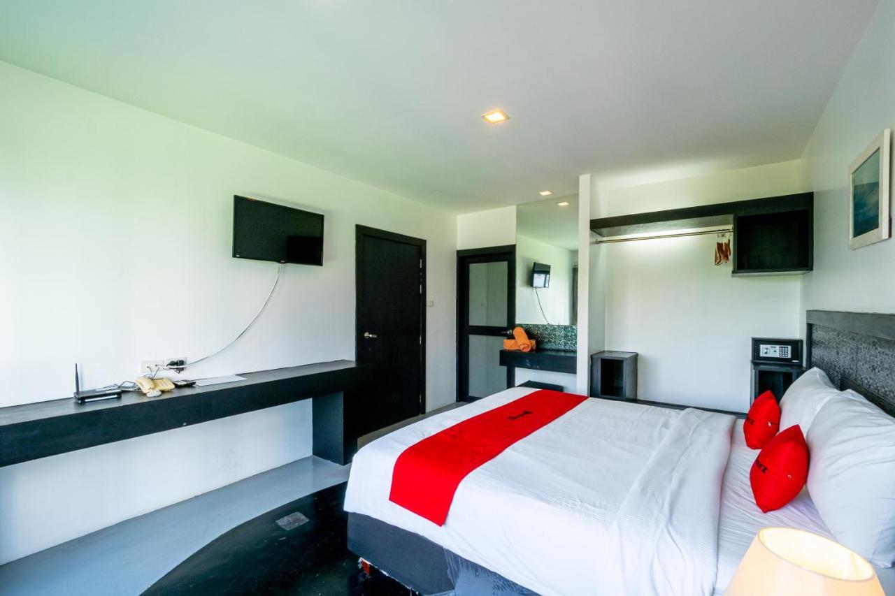 Hotel Reddoorz I-talay