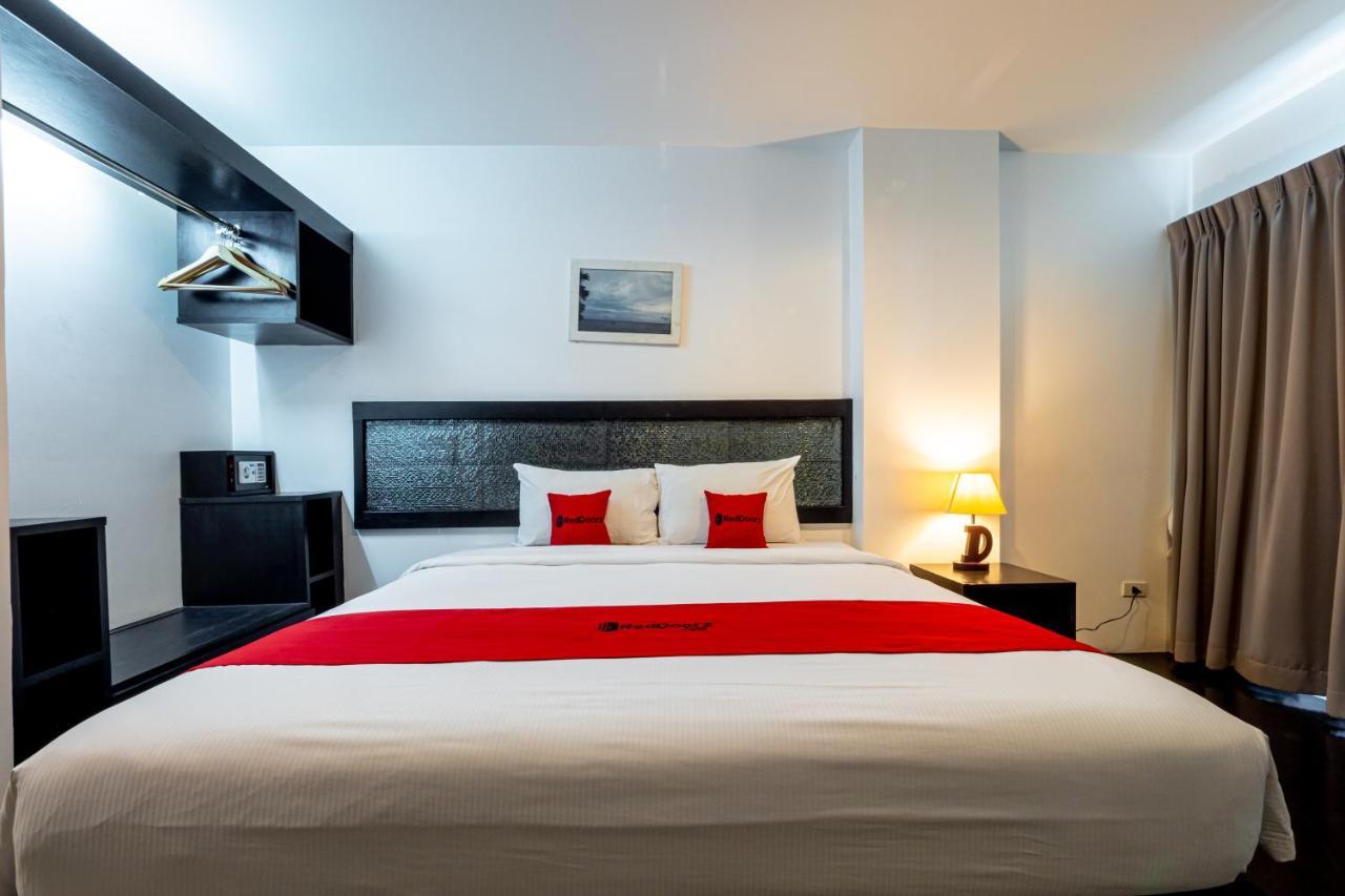Reddoorz I-talay