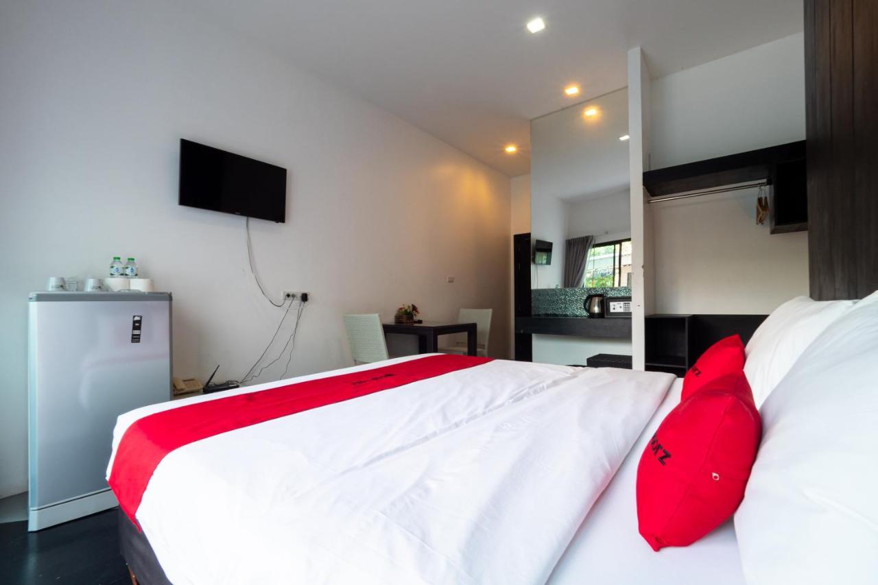 Hotel Reddoorz I-talay Pattaya