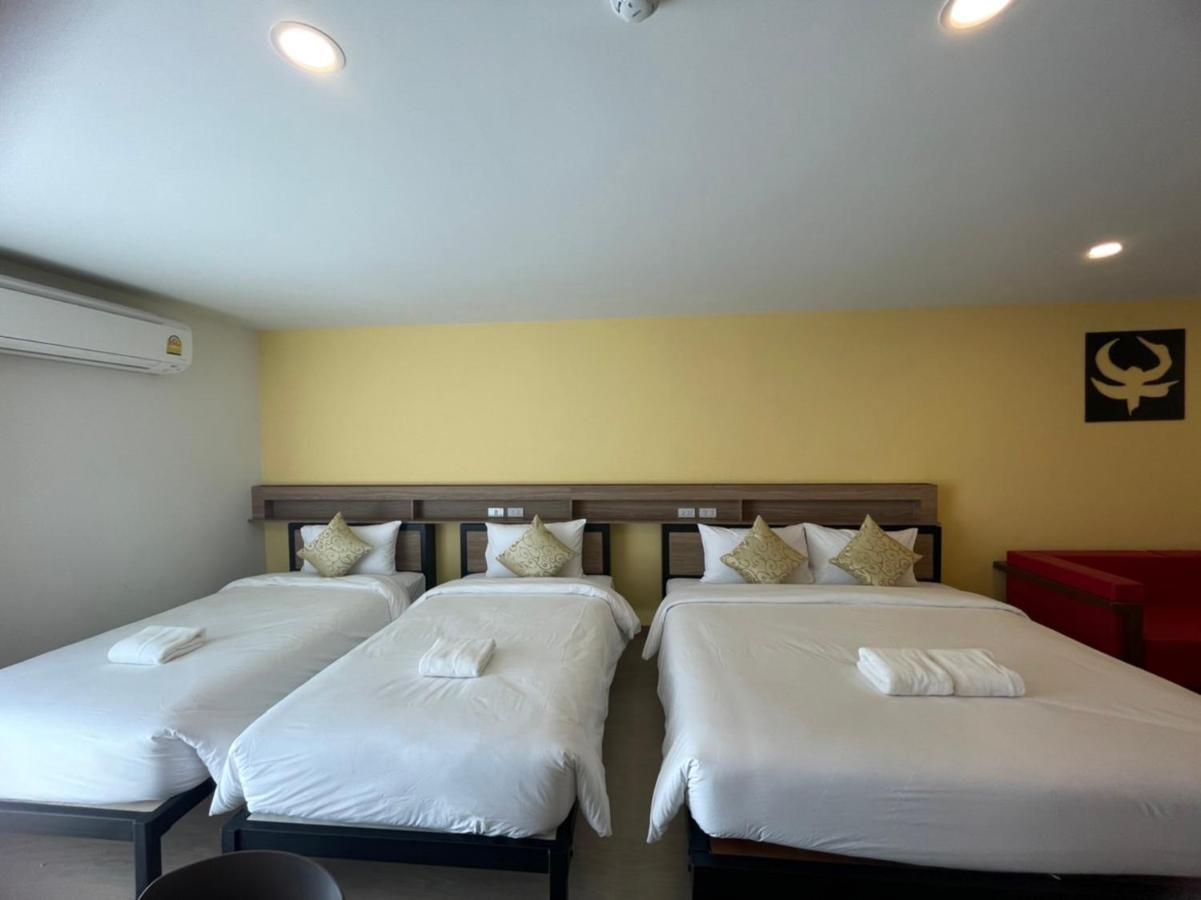 The 3* Ban Kho Hong