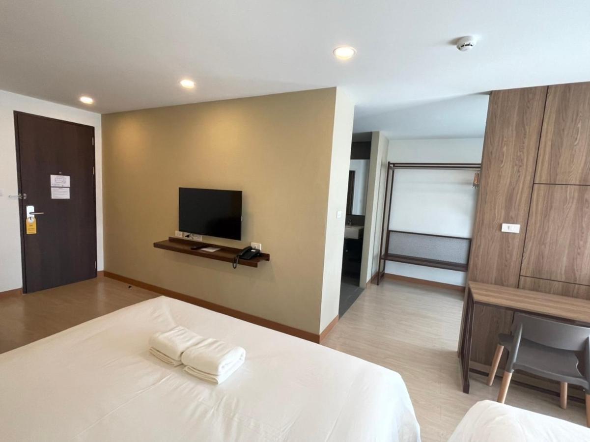 The 3* Ban Kho Hong