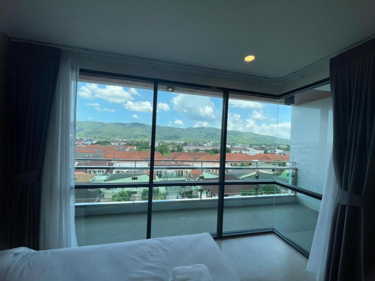 Hotel The 3*