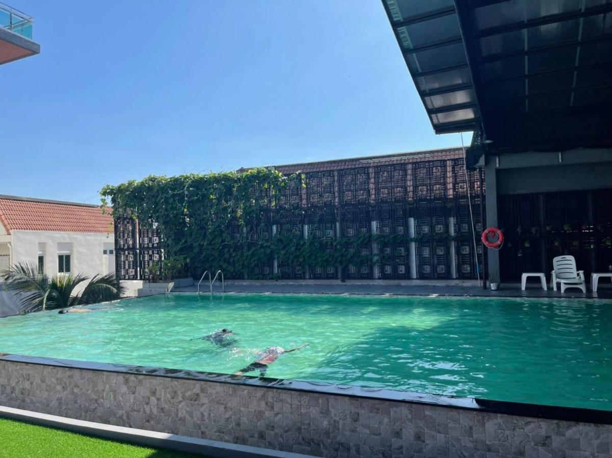 Hotel The Ban Kho Hong