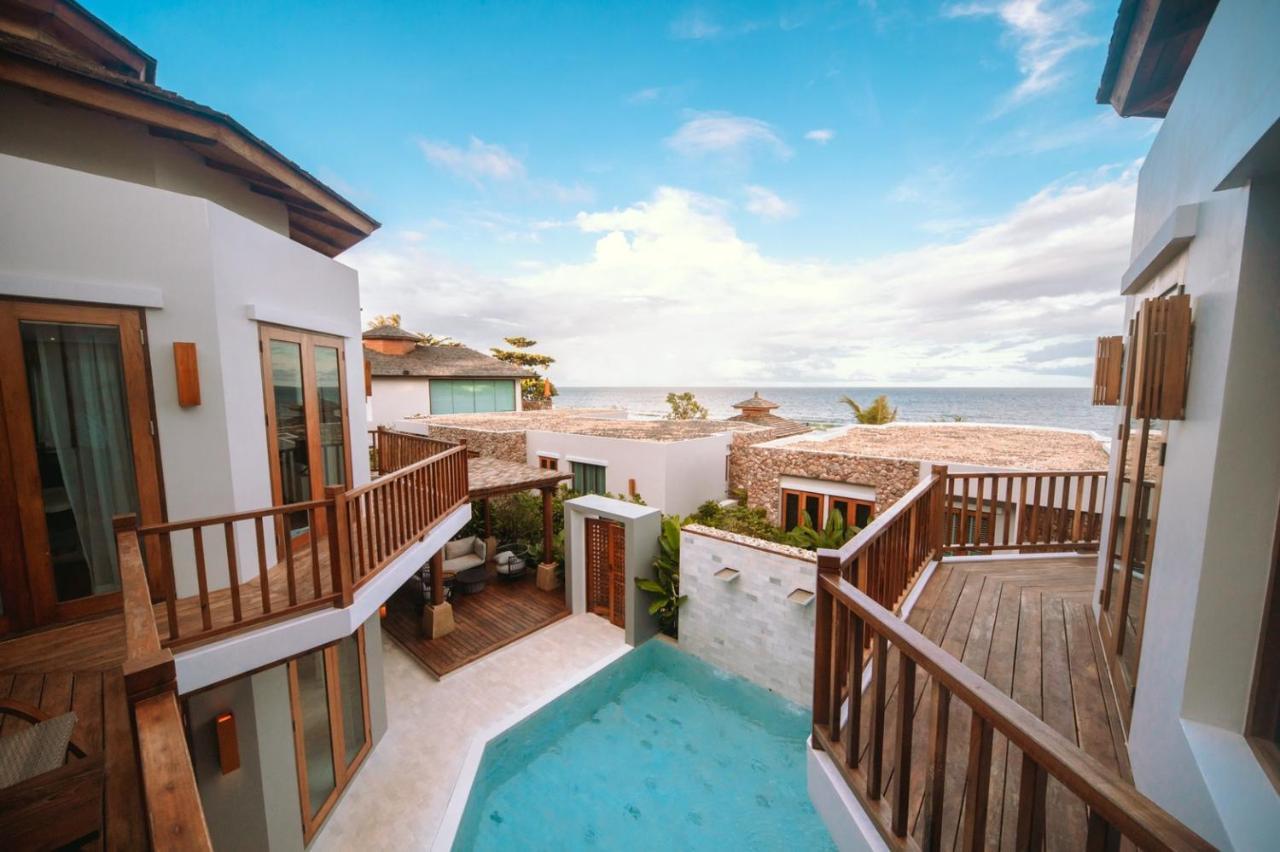 Yotaka Resort *