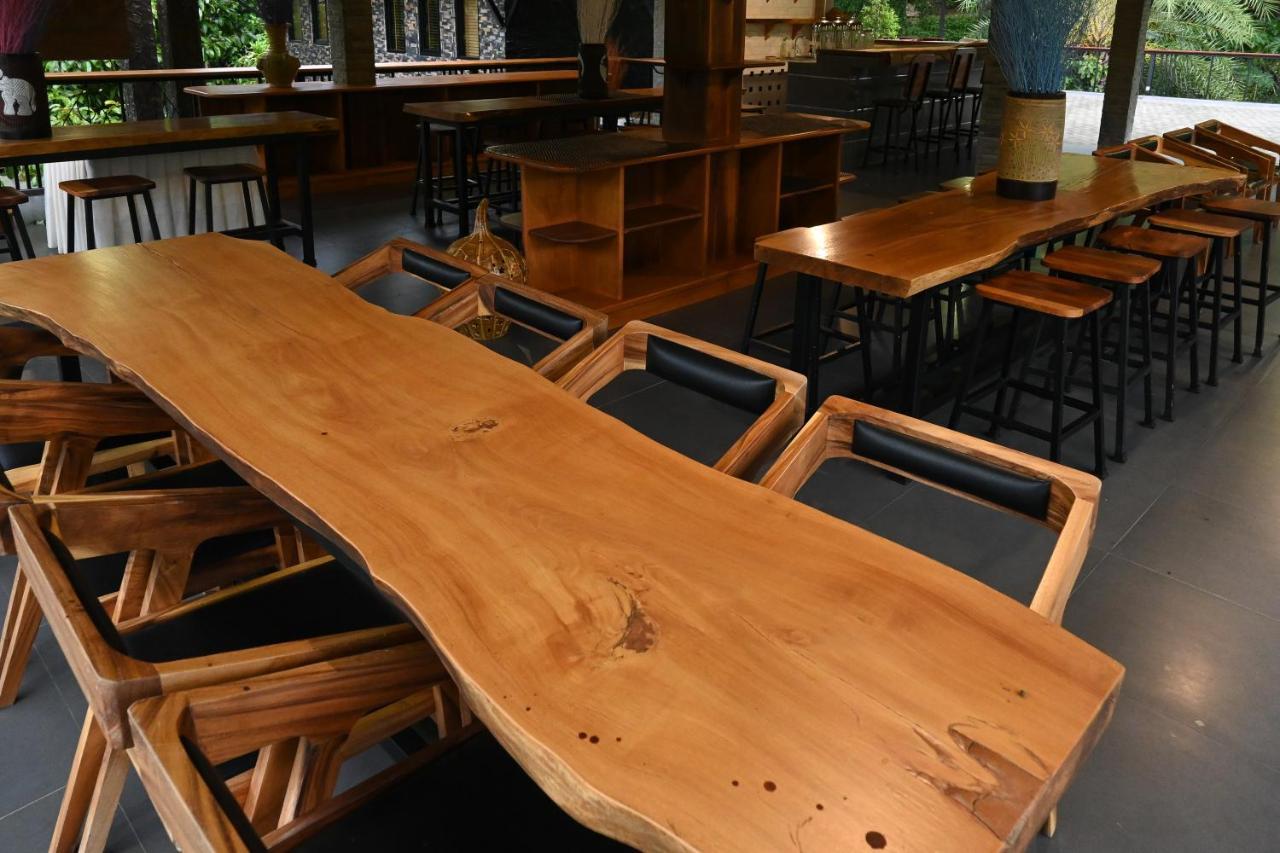 Cascade Tara Hotel 4*