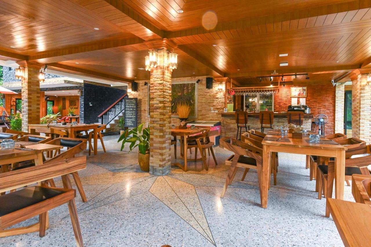 Hotel Cascade Tara 4*