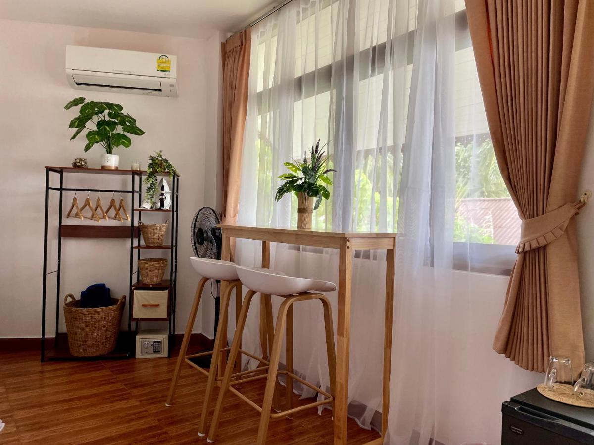 Secret Place And Restaurant Haad Yao