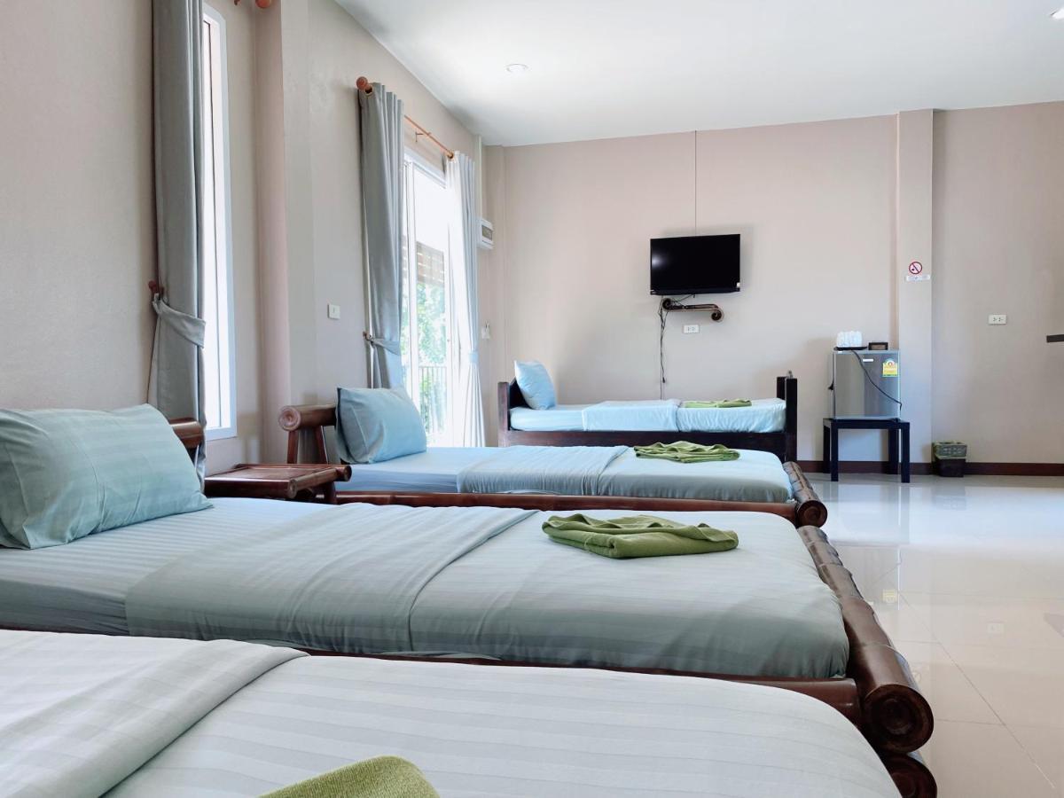 บ้านชมเขา - Baan Chom Khao * Pakchong