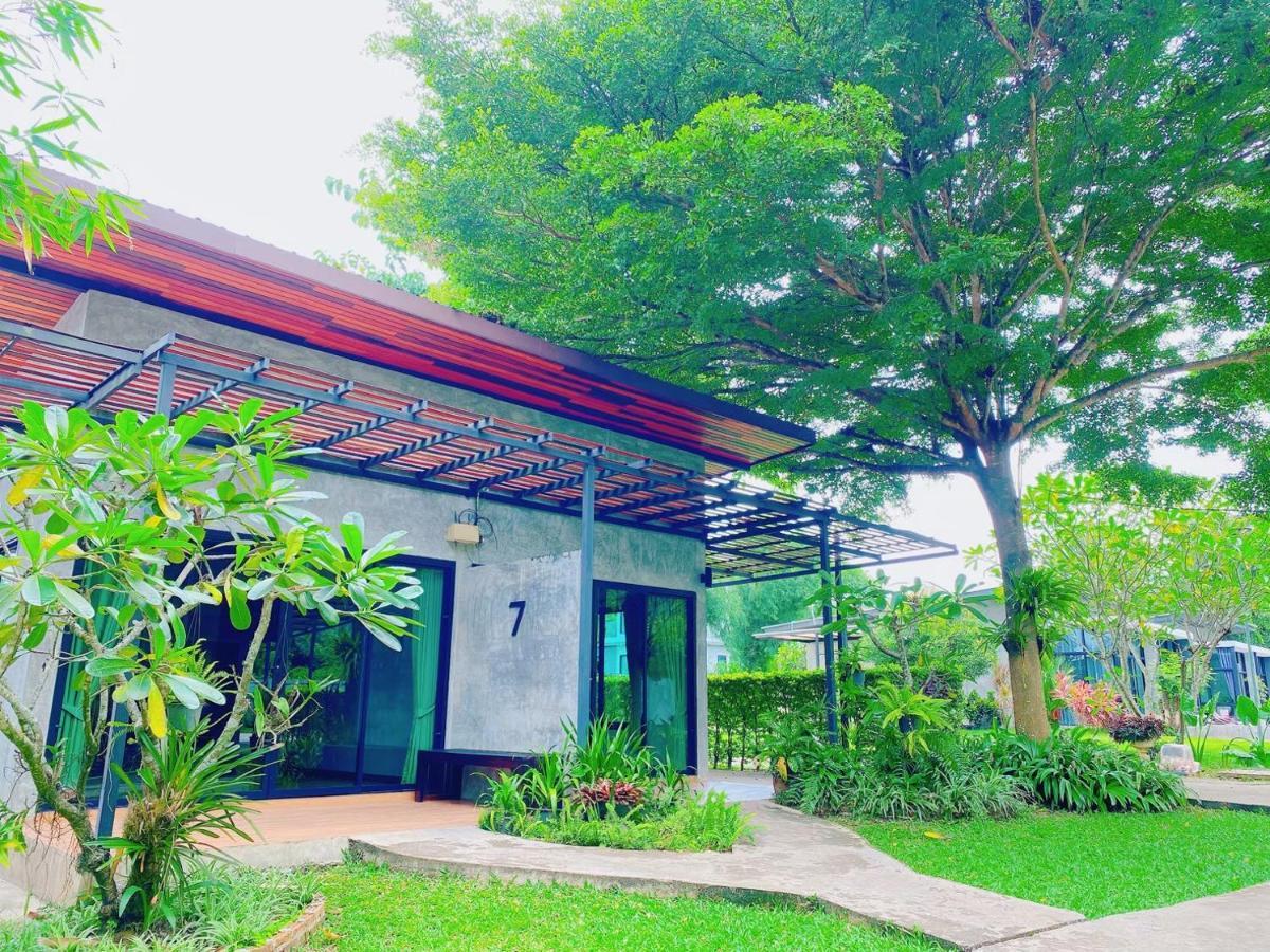Baan Suan Leelawadee Resort