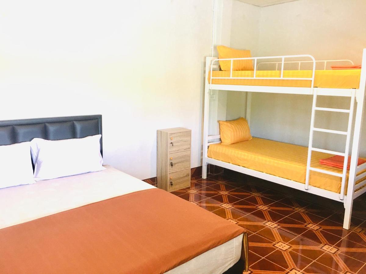 Saeng Tai Amphawa Homestay *