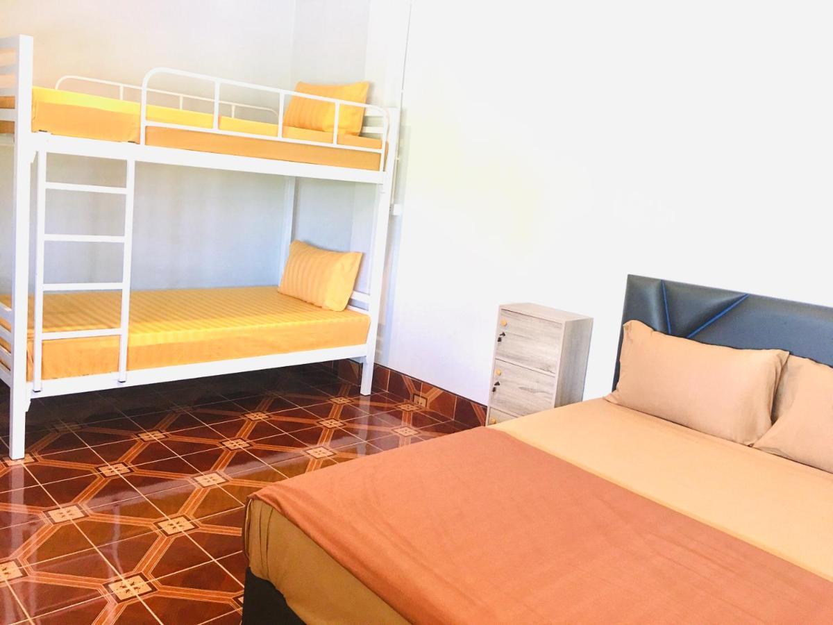 Saeng Tai Amphawa Homestay *