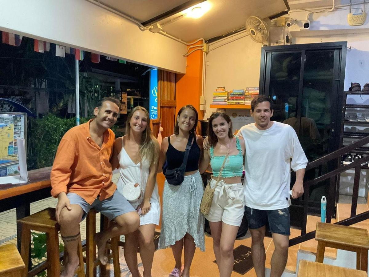 Voyagers Hostel Phi Phi Don