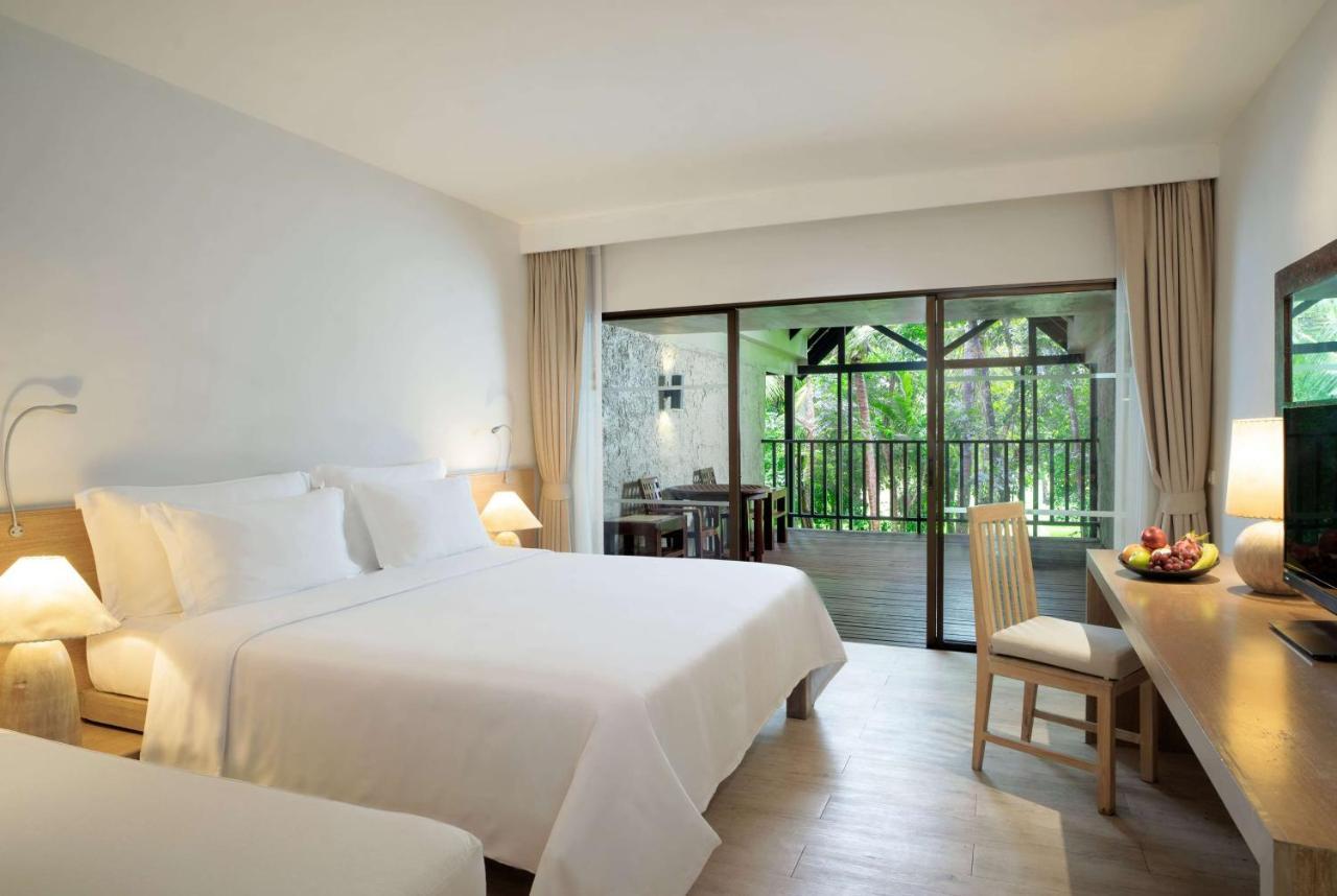 Wyndham Hua Hin Pranburi & 4*
