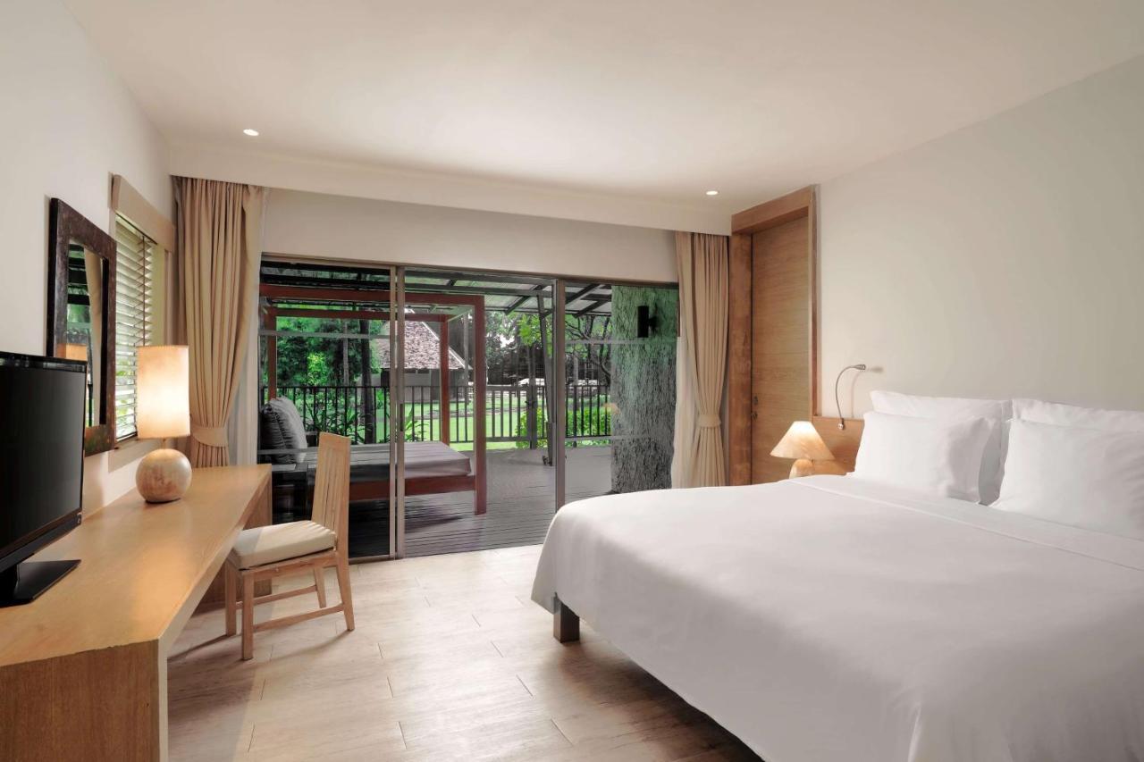 Hotel Wyndham Hua Hin Pranburi & Ban Pak Nam Pran