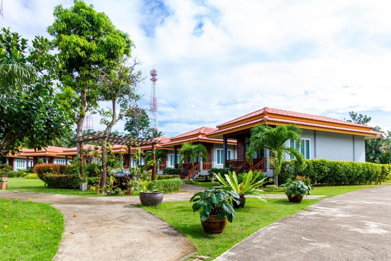 Lanta Lapaya 3*