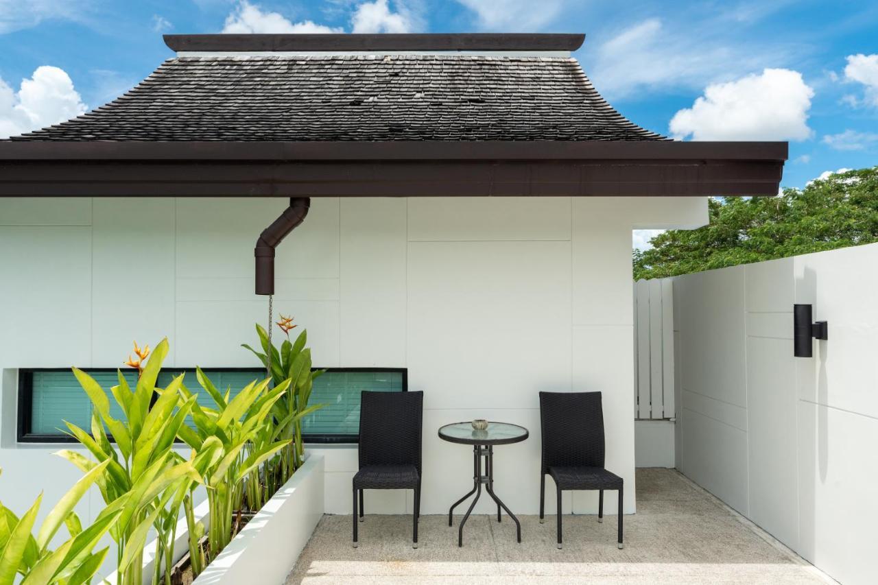 Pousada Bangtao Laguna Villa: Poolside Luxury With Smart Tv