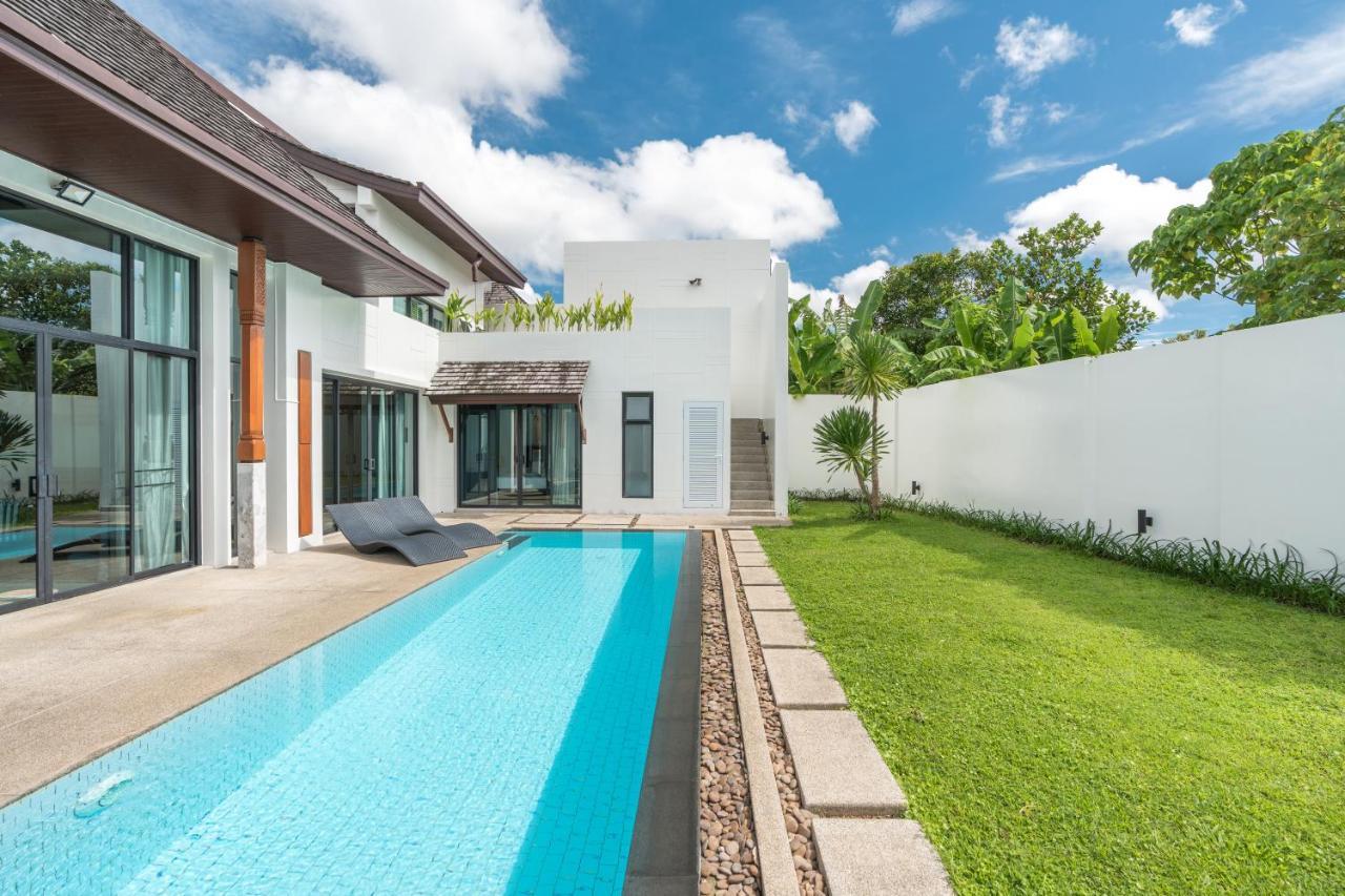 Bangtao Laguna Villa: Poolside Luxury With Smart Tv Pousada *