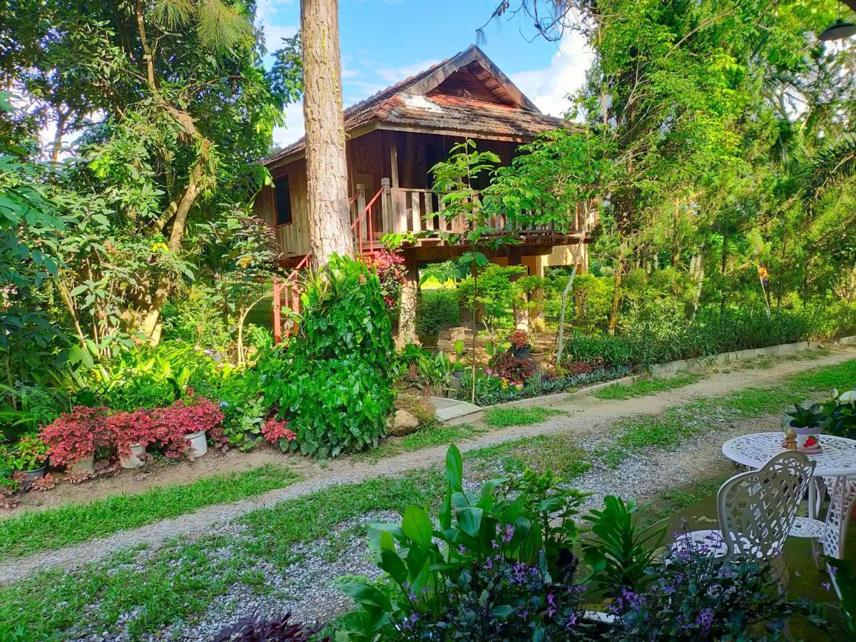 Khoom Kam Kaew Resort Phrao