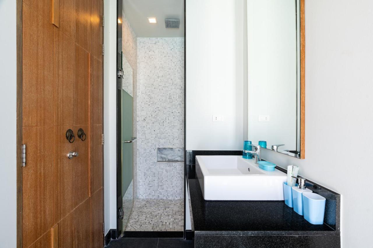 Bangtao Laguna Villa: Poolside Luxury With Smart Tv * Praia de Bang Tao