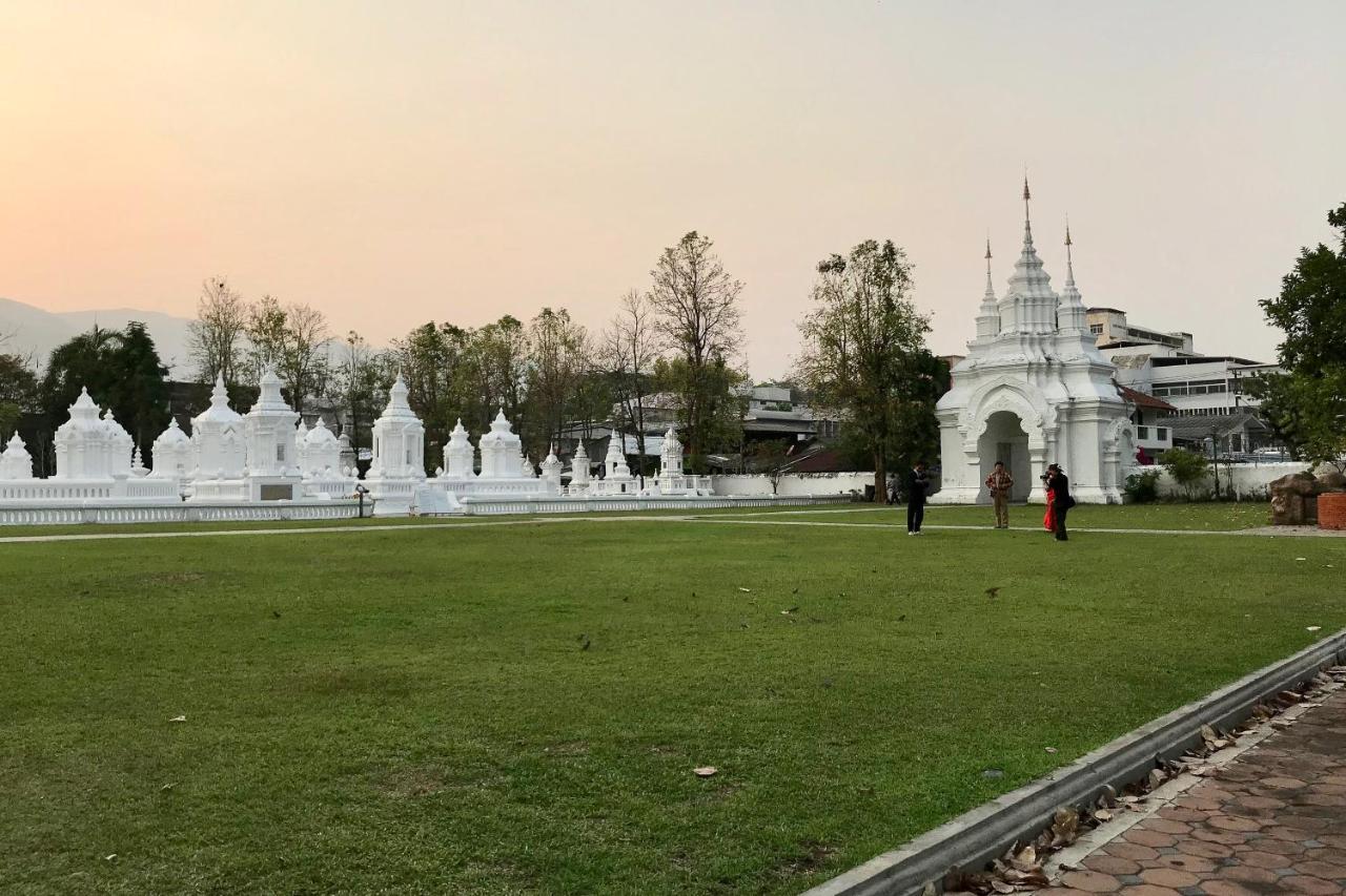 Suthep Art Curated By Local Artists