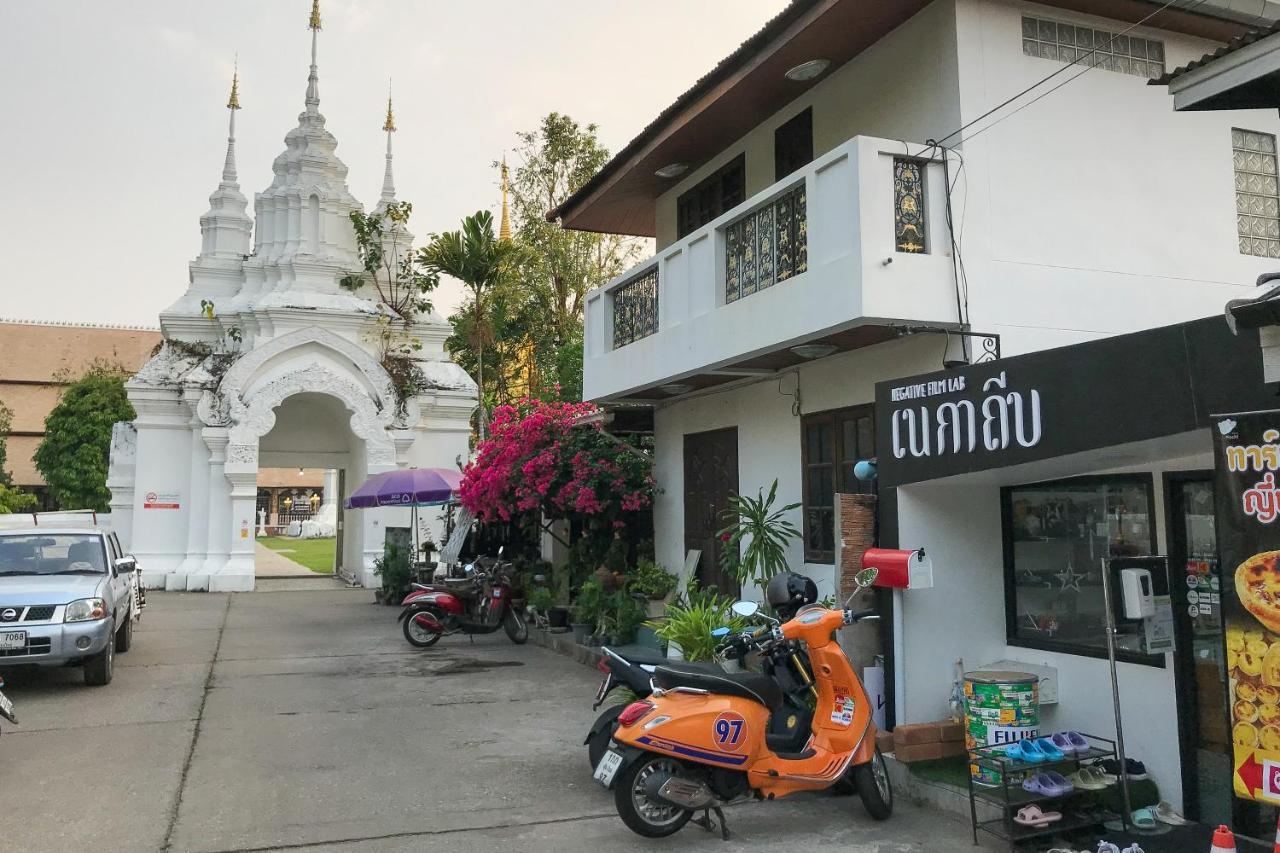 Apartment Suthep Art Curated By Local Artists Chiang Mai