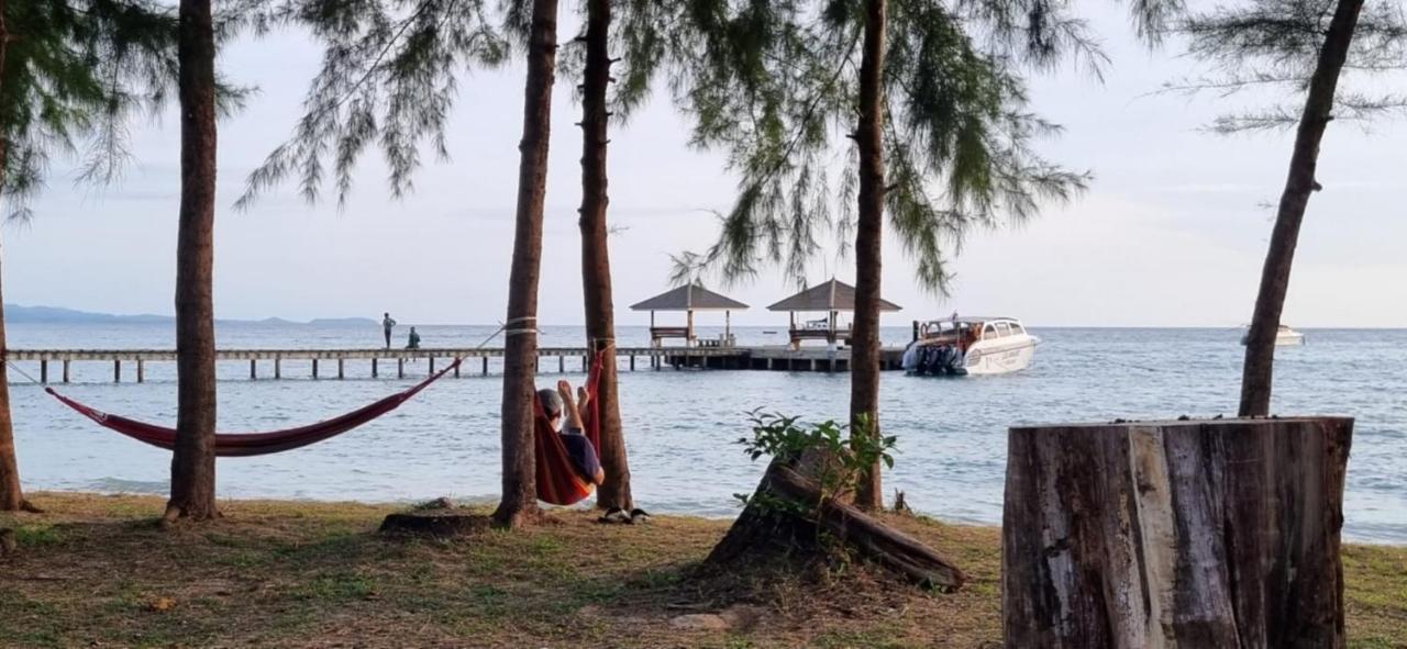 Resort Miss Koh Mak