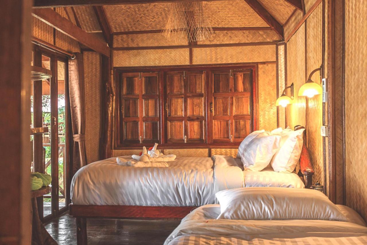 Banyan Bay Villas Homestay *