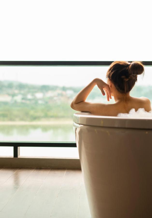Chiangkhong Teak Garden Riverfront Onsen Hotel- Sha Extra Hotel 4*