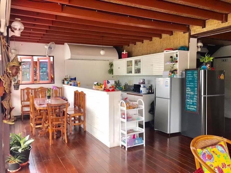 Guest house Koi Seahouse *