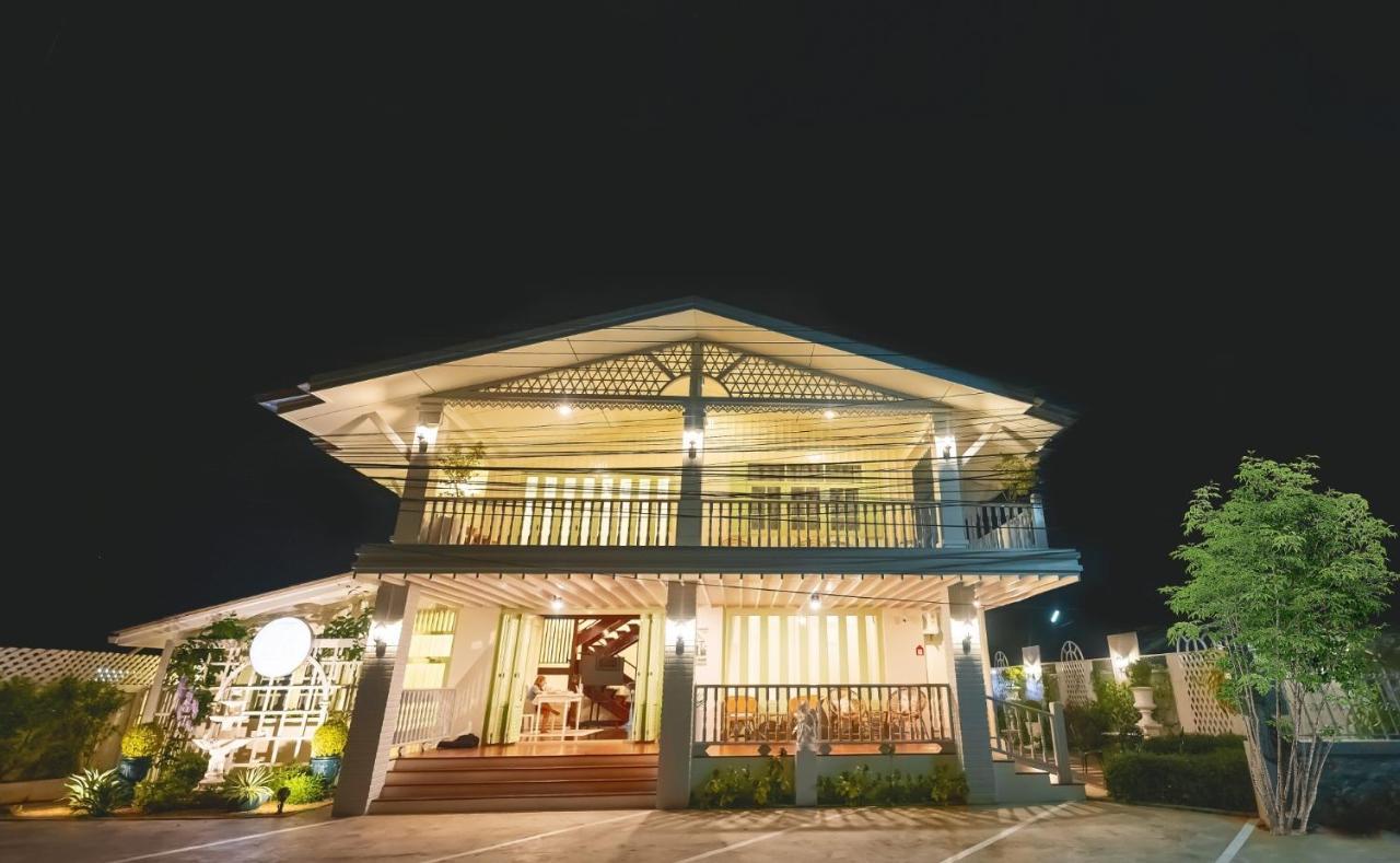 Hotel เซน บัลโคนี่ เฮ้าส์ ระนอง