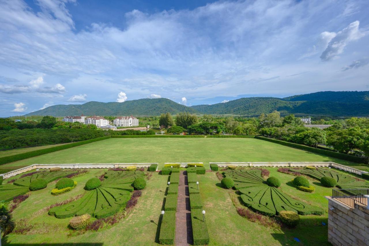 Hotel Chateau De Khaoyai & 4*